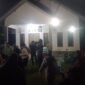 Suasana malam di rumah duka RT 10, Dusun Bangun Rejo, Desa Labuhan Ratu Danau, Way Jepara, Lampung Timur, Rabu 3 April 2024. Sumber: l86news