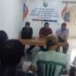 Suasana kegiatan Musda IWO Pesisir Barat, Lampung yang dilaksanakan di kantor Sekretariat Bersama, Senin 30 April 2024.
Sumber: Humas PD IWO Pesisir Barat.