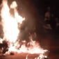Kondisi saat motor penonton Tri Suaka di Bandar Sribhawono terbakar, Minggu 26 Mei 2024.
Sumber: L86news/MS
