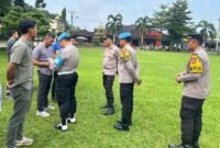 Bid Propam, saat razia disiplin di Polres Lampung Timur, pada Kamis 16 Mei 2024.
Sumber: Agus Sahroni/Polres Lampung Timur.