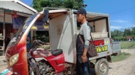 Pedagang tempe keliling asal Desa Sriminosari ditodong di jalan sepi.
Sumber: Agus Sahroni
