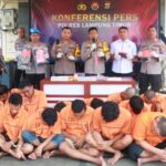 Operasi Sikat Krakatau 2024 berhasil mengungkap puluhan kasus tindak pidana di wilayah hukum Polres Lampung Timur.
