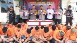 Operasi Sikat Krakatau 2024 berhasil mengungkap puluhan kasus tindak pidana di wilayah hukum Polres Lampung Timur.
Sumber: Agus Sahroni/Humas Polres Lampung Timur