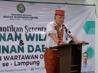Hadir di Acara Pelantikan IWO Lampung, Ike Edwin Soroti Peran Penting Media