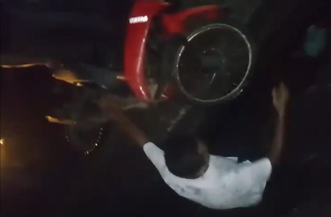 Jalan persawahan desa mandalasari rawan kecelakaan.