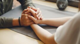 Tips bubungan harmonis Blbersama keluarga.
Sumber: prostooleh/freepik.com