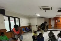 24 warga negara asing asal Nigeria, Tanzania dan Ghana diamankan Imigrasi Ngurah Rai Bali.
Sumber: Antara/HO Kemenkumham Bali.