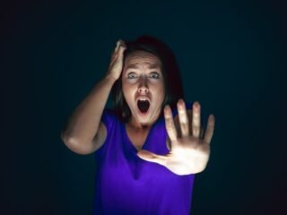 Penyebab Kesurupan Menurut Psikologi, Serta Cara Penanganannya