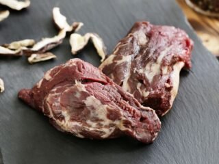 Risiko kesehatan banyak makan daging saat idul adha