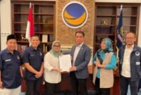 Ela Siti Nuryamah, saat menerima surat rekomendasi sebagai Calon Bupati Lampung Timur. Acara penyerahan dilaksanakan di Kantor DPP Partai NasDem Tower, Jakarta, Senin 1 Juli 2024.
Sumber: AGS