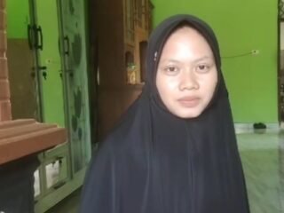 Duka Guru Honorer di Desa Tulung Pasik, Berhenti Ngajar Gegara Motornya Digondol Maling