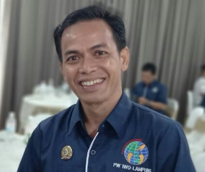 Ketua IWO Lampung Edi Arsadad