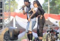 JaSka Band feat Nisa tampil di acara Anniversary CBCL Metro ke-15 tahun, yang digelar di lokasi wisata Capit Urang, Banjarsari, Metro Utara, Sabtu 20 Juli 2024. Sumber: dok CBCL Metro.