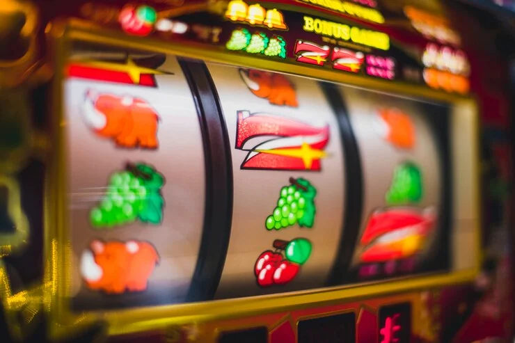 Ilustrasi judi slot. Sumber: rawpixel