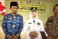 Camat Mataram Baru Sriyati, saat memberikan keterangan di lokasi kegiatan. Sumber: Ags