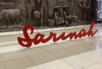 Tangkapan layar nama Mall Sarinah. Sumber: YouTube/All Friends Entertainment