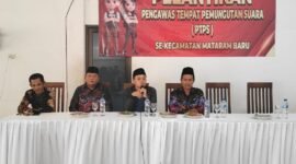 Suasana saat pelantikan anggota PTPS Mataram Baru. Sumber: Hadi Jakariya/MKL