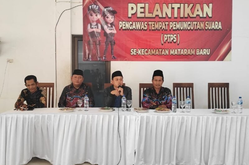 Suasana saat pelantikan anggota PTPS Mataram Baru. Sumber: Hadi Jakariya/MKL