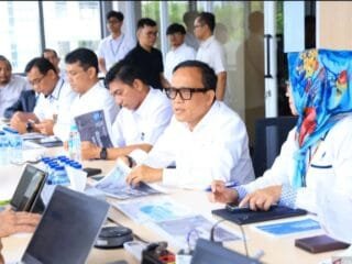 Wamenaker Immanuel Ebenezer Gerungan.