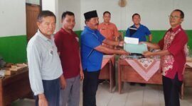 Bumdes Tridaya Minosari Prima yang dikelola Pemerintah Desa Sriminosari Kecamatan Labuhan Maringgai Lampung Timur melaksanakan reorganisasi, di balai Desa Sriminosari, Jumat 6 Desember 2024. Sumber: Sukirno
