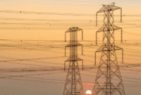 Selama pelaksanaan diskon, PT PLN (Persero) diinstruksikan untuk menjaga efisiensi operasional. Sumber: Canva