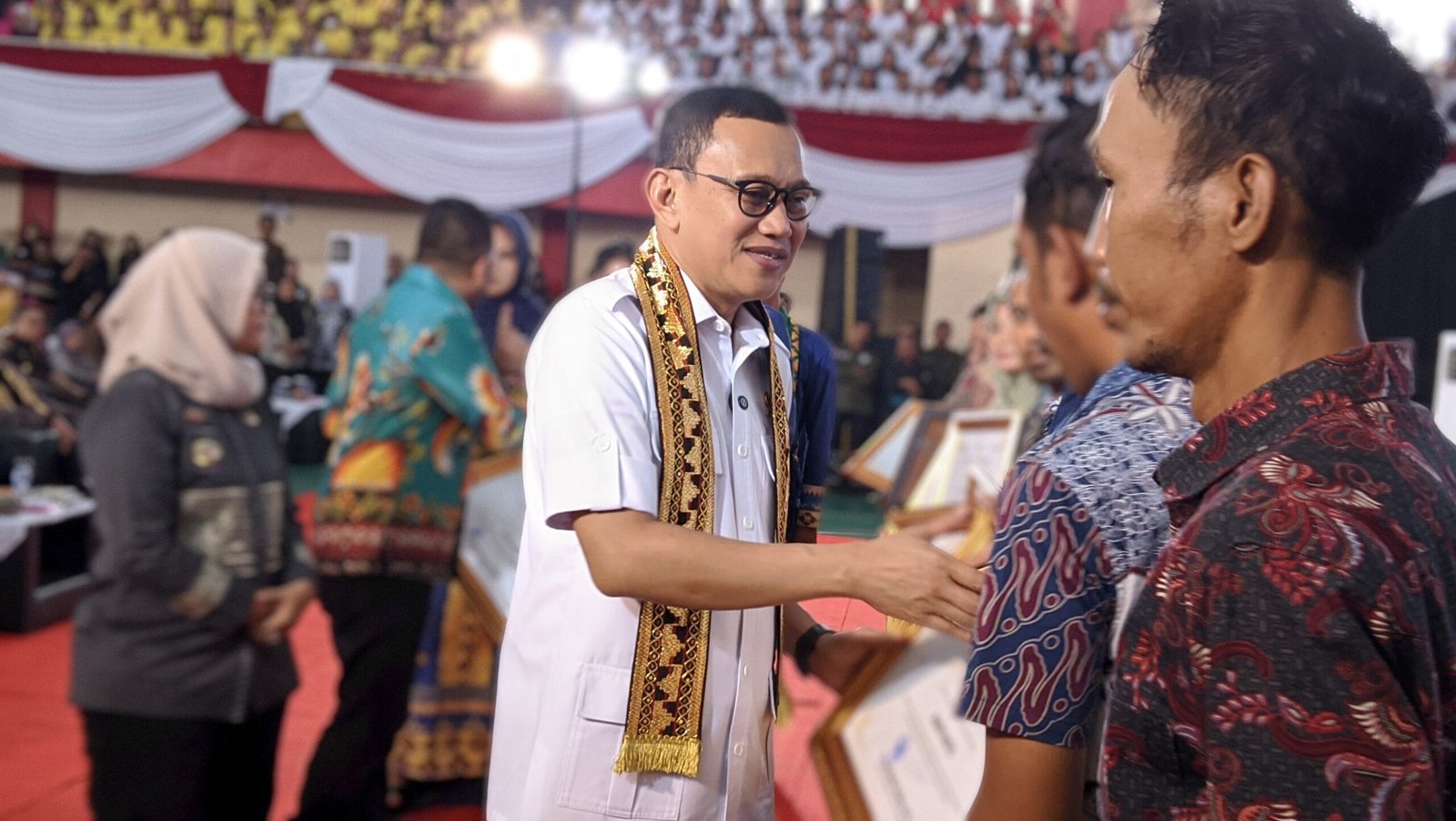 Menteri Abdul Kadir Karding Resmikan Desa Migran Emas di Lampung Timur