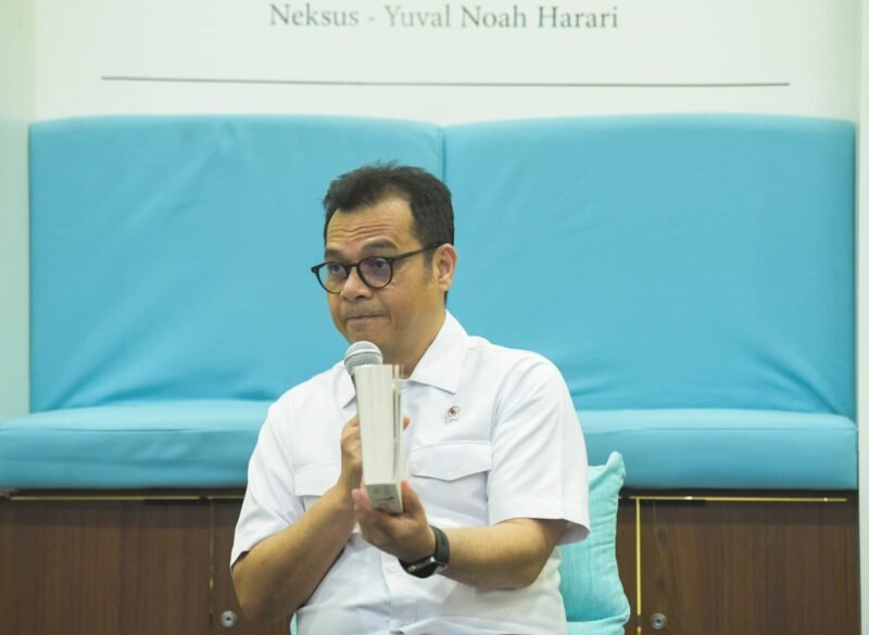 Wakil Menteri Komdigi Nezar Patria