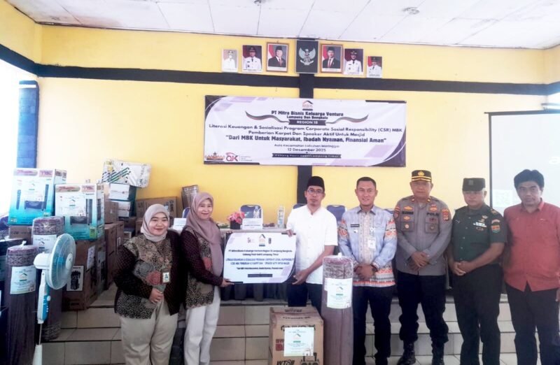 Program literasi keuangan MBK Ventura dipadukan dengan penyerahan bantuan CSR bagi puluhan rumah ibadah di Labuhan Maringgai./Ist