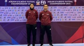 Fitra Fauzi dan Tita Rosita mendapat kepercayaan memimpin laga futsal usia muda ASEAN di Thailand.freentalk.com