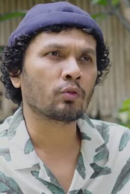 Ustaz Hanan Attaki: Islam Mengajarkan Berdamai dengan Masa Lalu dan Mencintai Diri Sendiri