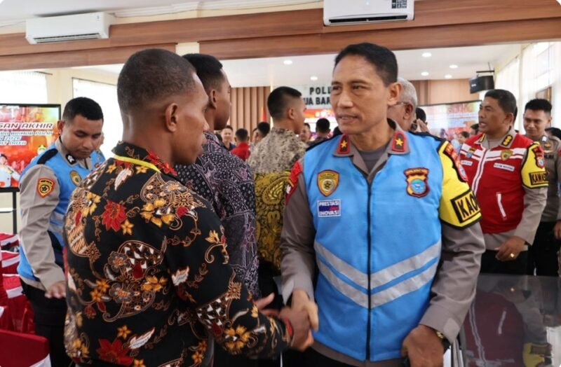 Kapolda Papua Barat Daya Brigjen Pol. Gatot Haribowo memimpin Sidang Penentuan Akhir (Pantukhir) Calon Siswa Bintara Brimob Polri di Aula Mapolda Papua Barat Daya, Selasa (23/12/2025). Seluruh casis dinyatakan lulus dan siap mengikuti pendidikan di SPN Sulawesi Selatan./SorongToday