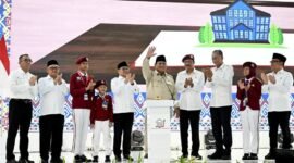 Presiden Prabowo Resmikan 166 Sekolah Rakyat./Komdigi