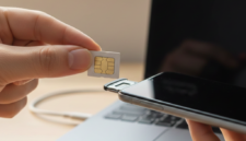 Ilustrasi registrasi kartu seluler./Hadi Jakariya