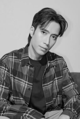 Vidi Aldiano Tutup Usia, Deddy Corbuzier Kirim Pesan Duka