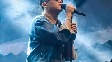 Deni Caknan di Bawah Rembulan Sribhawono: Ketika Nada Menyulam Rindu Ribuan Jiwa