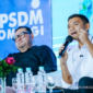 Staf Khusus Menteri Komunikasi dan Digital, Alfreno Kautsar, menyampaikan paparan terkait tingginya risiko anak di ruang digital dalam acara Literasi Digital Hari Pendidikan Nasional di Jakarta Pusat, Senin (25/5/2026)./Komdigi go id