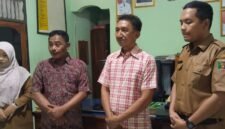 Pihak sekolah bersama sejumlah pihak terkait saat mengikuti proses mediasi dan penyelesaian secara kekeluargaan di kantor SMA Teladan, Kecamatan Way Jepara, Lampung Timur, Selasa (11/8/2026). (Ibrahim Sopyan)
